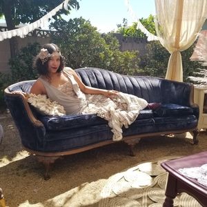 Meet your Posher, Violeta